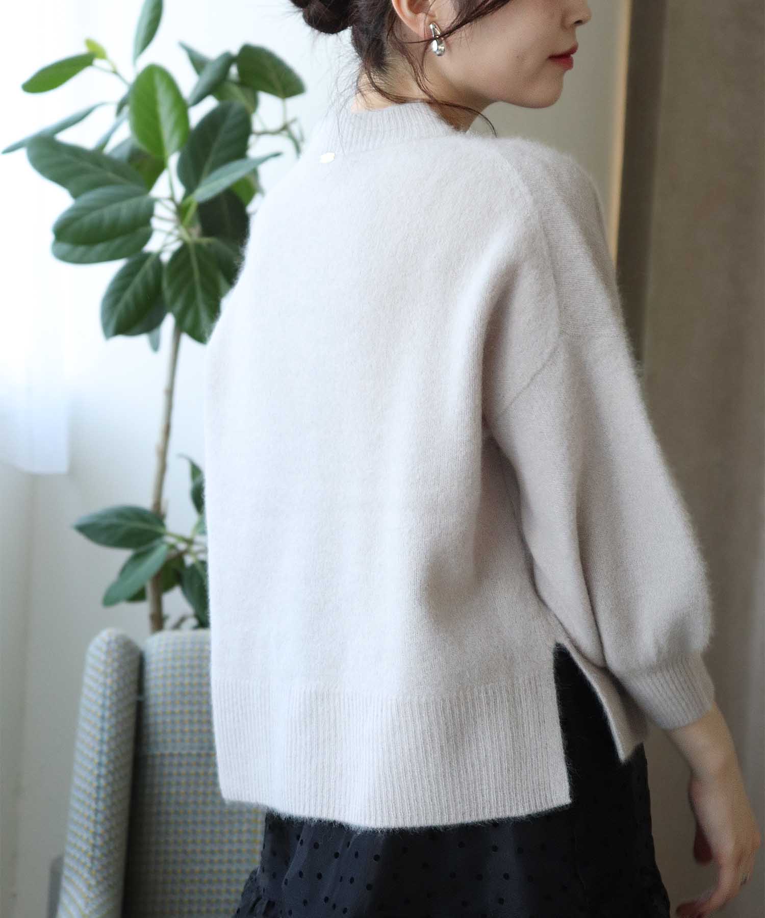 ラクーン ボリュームスリーブモックネックニット